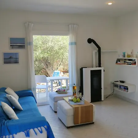 Villa Iss Travel, Sea View Ursula - 4 Bedrooms And 4 Bathrooms San Teodoro (Sardinia)