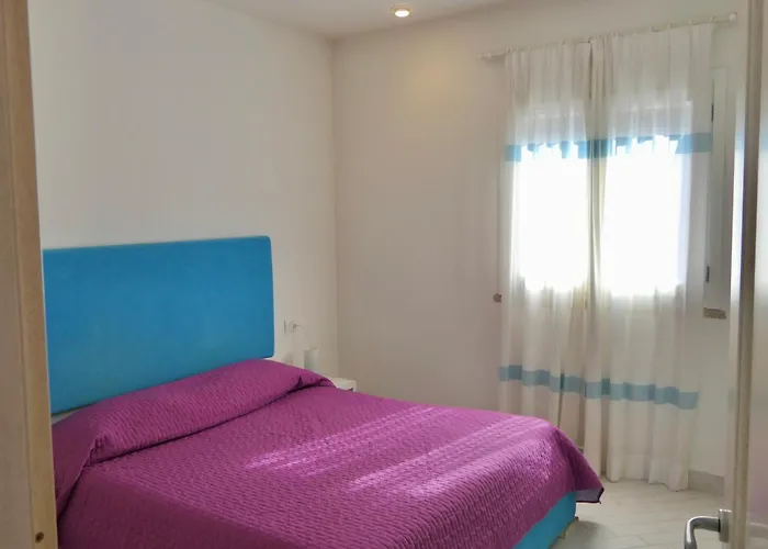Iss Travel, Sea View Ursula - 4 Bedrooms And 4 Bathrooms Villa